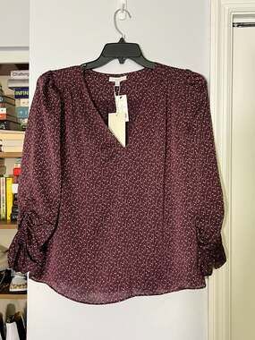 Joie Maizie Plum Star Print V-Neck Blouse